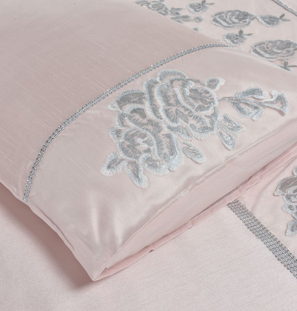 Floral Embellished Textured Duvet Set 2 Colours