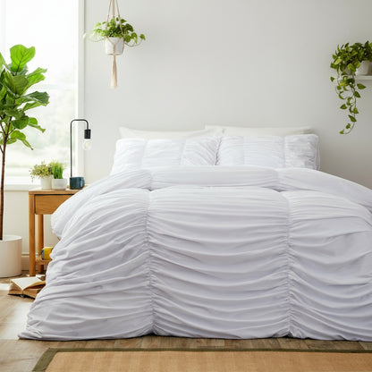 Textured Pintuck Microfibre Duvet Set 3 Colours
