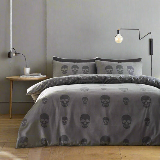 Skull Printed Reversible Duvet Set