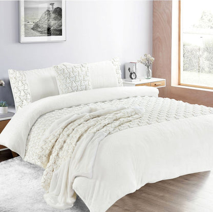 Festive Tree Teddy Duvet Set Matching Blanket & Cushions