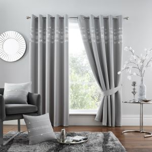 Kendal_Glam_Curtain_Silver_Main_V20-scaled