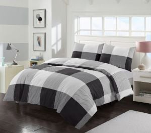 White & Black Checked Duvet Set